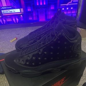 Jordan 13 “ Cap and Gown “ Sz 13
